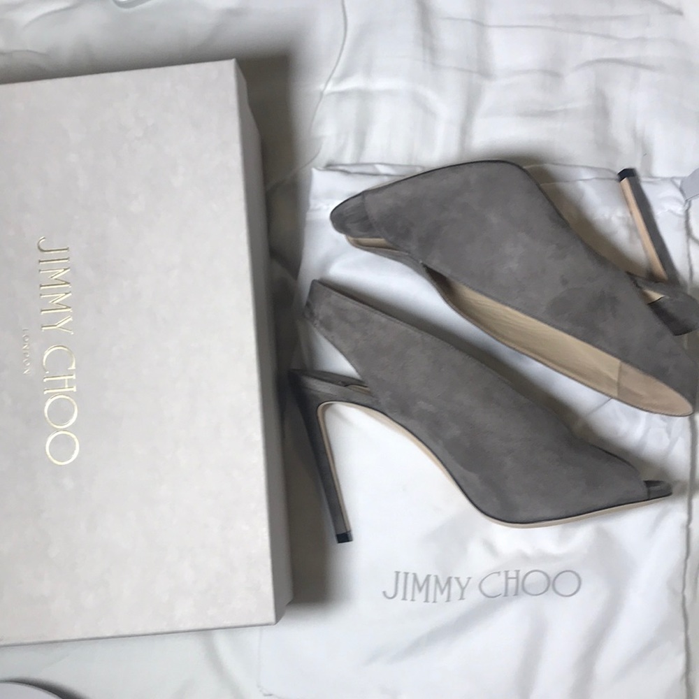 Jimmy Choo Sue Dark Gary 39 1/2